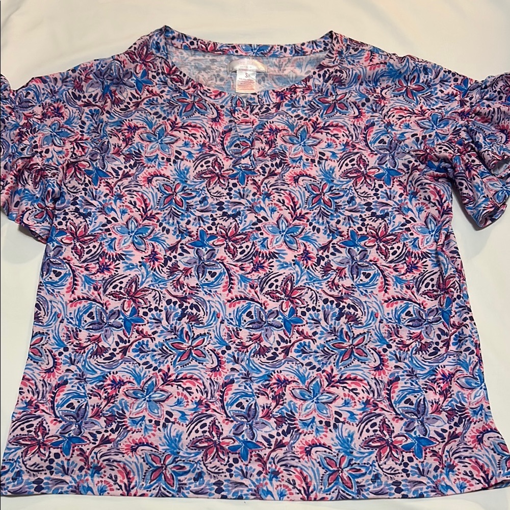 Stella Parker Floral Patterned Short Sleeve Top size S NWT pit
